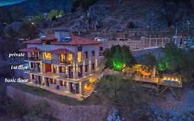 Almondhouse Suites With Fireplace - Adults Only